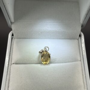 Dije Solitario Ovalado en Plata 925 con Citrino Natural